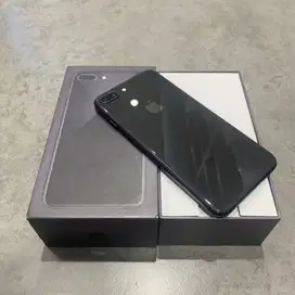 Iphone 8 plus 64gb lengkap normal