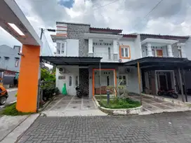 DIJUAL KOS-KOSAN DI DALAM PERUMAHAN DEKAT UII JAKAL