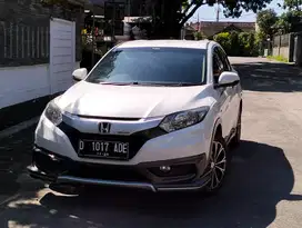 honda hrv 1.5 e cvt matic MUGEN 2016 putih mulus bandung