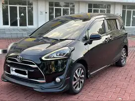 (TERMEWAH !!) Toyota Sienta Q 1.5 CVT matic 2017 record dari baru