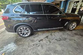 BMW X5 2021 Bensin