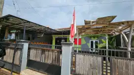 Di Jual Rumah di SEKUMPUL