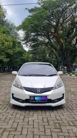2011 Jazz RS matic