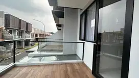 Disewakan Rumah Botany Gargen