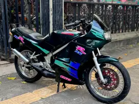 Suzuki RGR 150 Crystal