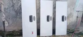 Pintu bak mobil niaga