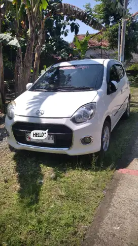 Daihatsu ayla Type-x 1.0 MT 2014