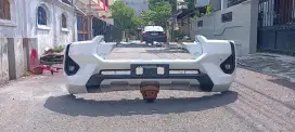 Bumper depan hilux