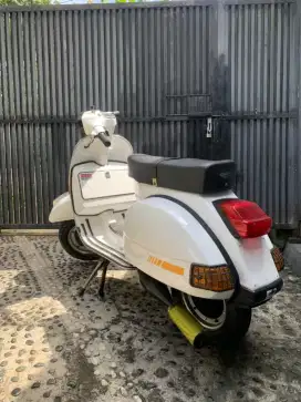 Jual vespa px 82
