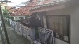 Rumah kontrakan 5pintu