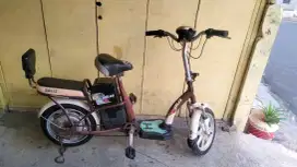 Di jual sepeda listrik mins aki ama kontroler gak ada
