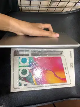 samsung tab a (8.0) 2019 2/32 wifi seluler lengkap