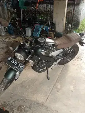 Yamaha XSR thn 2022