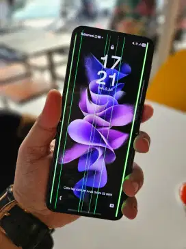 Samsung Galaxy Z Flip 3 8/256 gb 5G sein minus Jual cepat