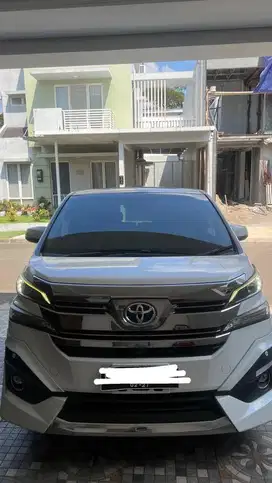 Dijual: Toyota Vellfire 2017 Limited Edition