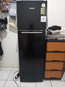 Dijual kulkas 2 pintu