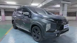 TDP Rendah Mitsubishi Xpander 1.5 Cross Bensin-AT 2019 Abu-Abu CERVB