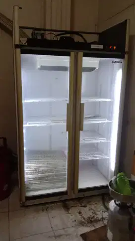 Kulkas. Freezer. Chiller. Showcase. Coldstorage. Pendingin minuman