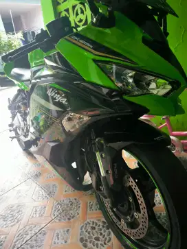 Ninja ZX 4 Silinder 2020 ABS QS Full Ori