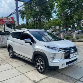 Mitsubishi Xpander Cross Premium  Package Metik 2020