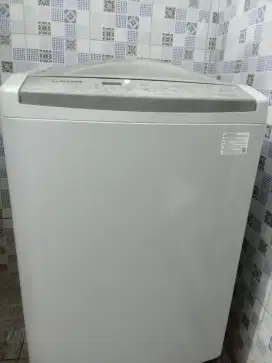 Mesin cuci & kulkas, pemakaian baru setahun