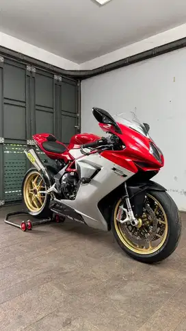 MV AGUSTA F3-800