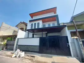 Rumah mewah di perumahan fajar indah colomadu