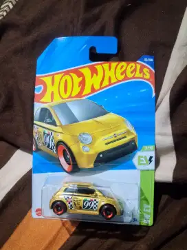 Hot Wheels Fiat