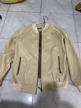 Jaket semi kulit X URBAND