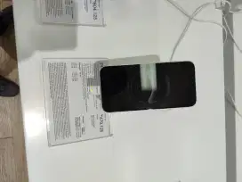 Promo cicilan iPhone 16e 128gb DP 0% dan gratis 1x cicilan
