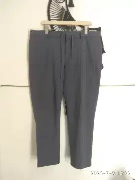 Celana Panjang UNIQLO