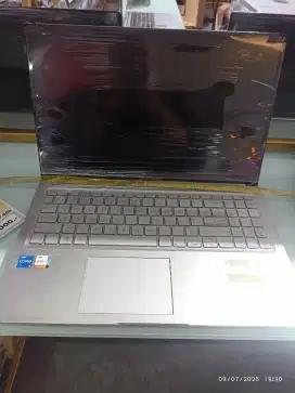 ASUS VIVOBOOK F1504ZA