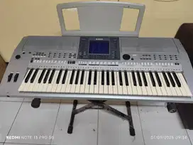 YAMAHA PSR S700 Keyboard good condition layar ORI