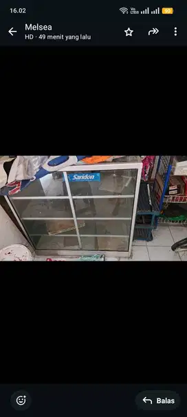 Dijual etalase ukuran 1 meter
