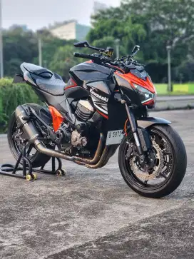 Kawasaki Z800 With SC