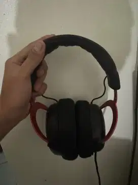 Hyper  x cloud II dan Hyper X earbuds I