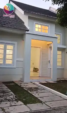 Disewakan rumah minimalis rapi siap huni di kota wisata