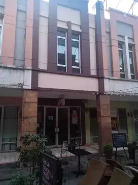 Ruko  murah di Bintaro Trade Center sektor 7 Bintaro