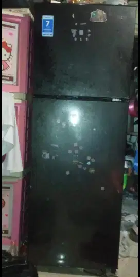 Jual Kulkas 2 pintu aqua d270 Dingin banget