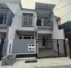 TINGGAL 1 UNIT !! Rumah BARU 2lantai FULL DEKAT STASIUN KRL BEKASI