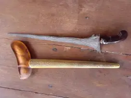 Keris tua warangka tua deder tua semua tua