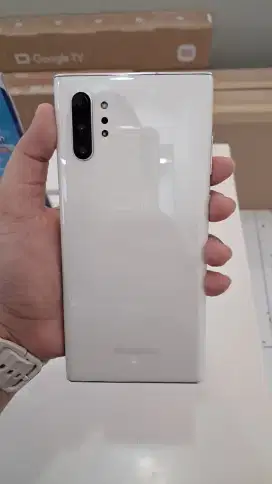 Samsung Note 10 plus
Ram 12/512