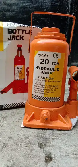 Dongkrak  20 ton