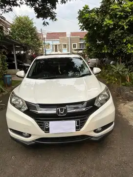 Jual mobil HRV - 1,5 cc E CVT, AT th 2016