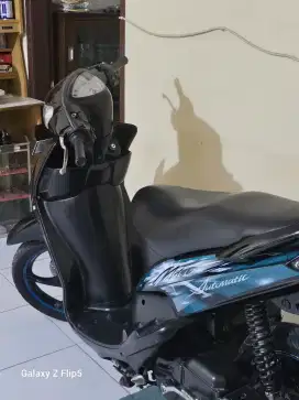 Dijual yamaha mio sporty warna hitam tahun 2010
