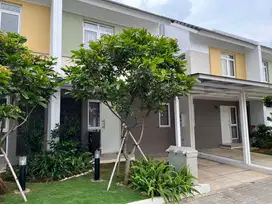 rumah 2 lantai siap huni di summarecon turun harga