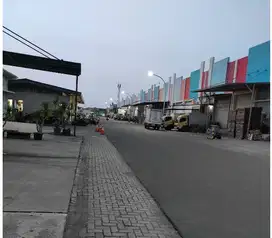 Gudang bagus siap pakai di Bizpark Daan Mogot - Jakarta Barat