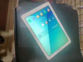 Samsung Tab A(2016) With S pen ram 3/16 mlus normal semua nya SM cas