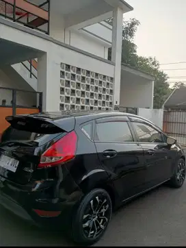 Ford Fiesta 2012 Bensin