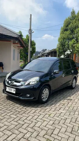 Honda mobilio e at 2014